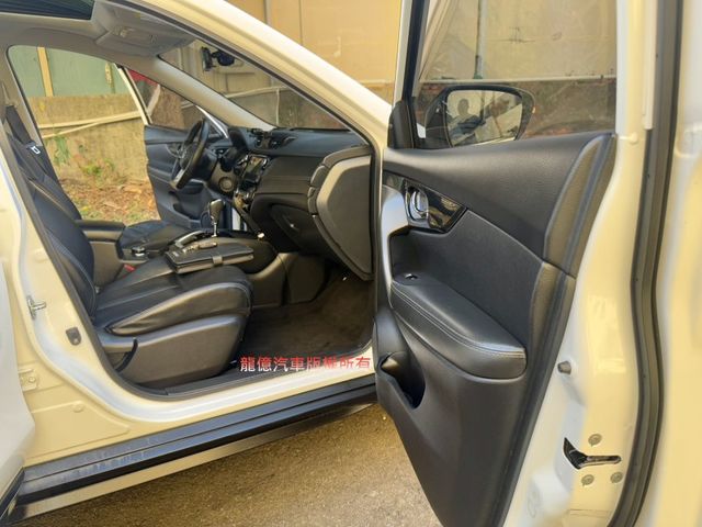 Nissan X-Trail  第12張相片