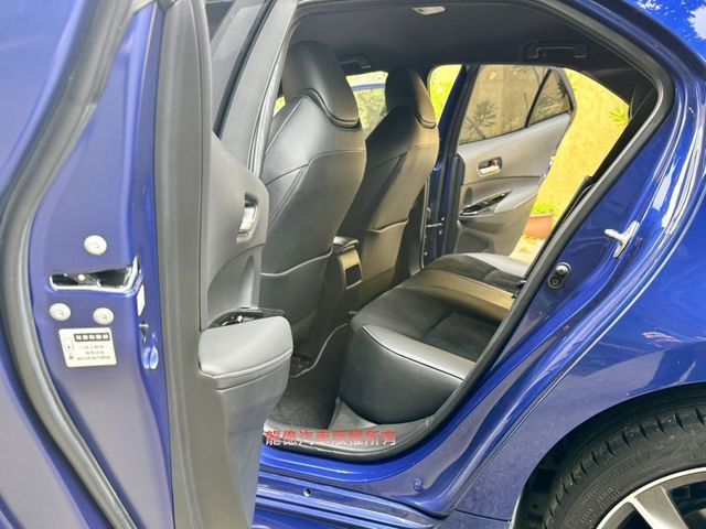 Toyota Corolla  第9張相片