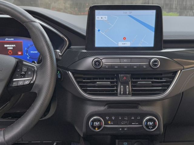 Ford/福特 Kuga  第18張相片