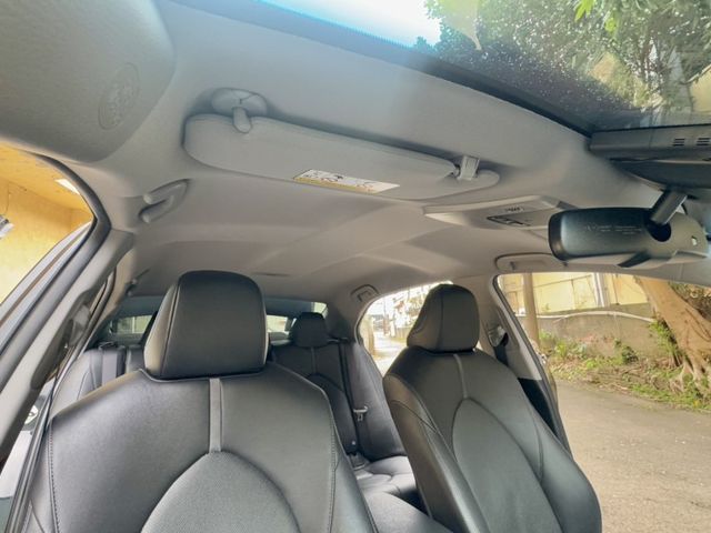 Toyota Camry  第18張相片