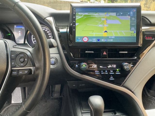 Toyota Camry  第20張相片