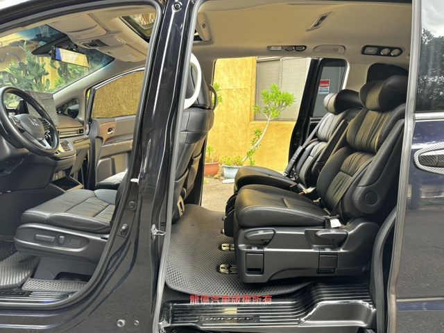 Honda Odyssey  第9張相片