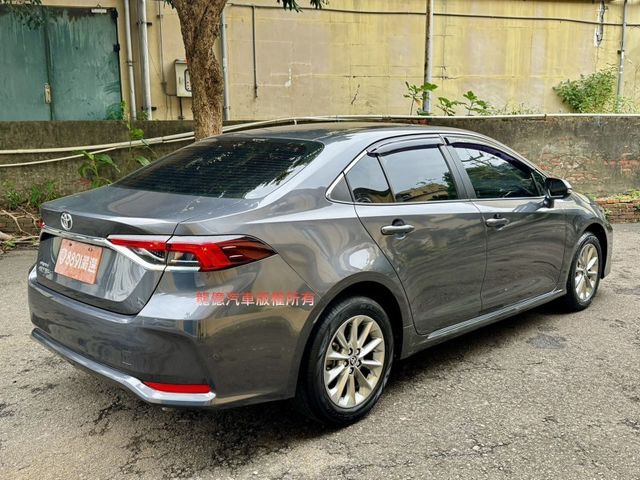 Toyota ALTIS  第5張相片