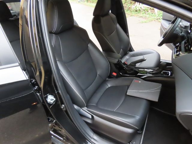 Toyota ALTIS  第15張相片