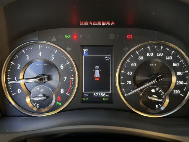 Toyota ALPHARD  第7張相片