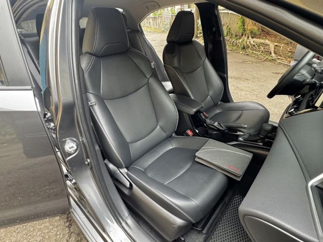 Toyota ALTIS  第18張相片