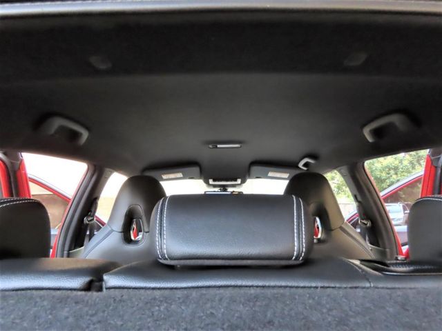 Nissan Juke  第18張相片