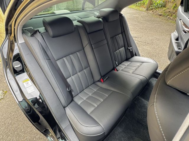 Lexus ES  第17張相片