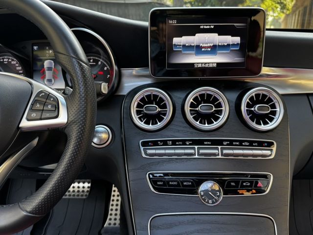 Mercedes-Benz/賓士 C300  第20張相片