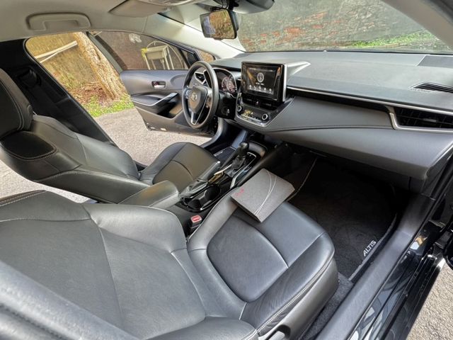 Toyota ALTIS  第2張相片