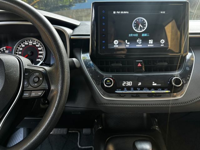 Toyota ALTIS  第20張相片