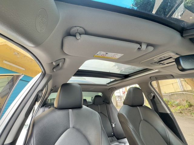 Toyota Camry  第18張相片