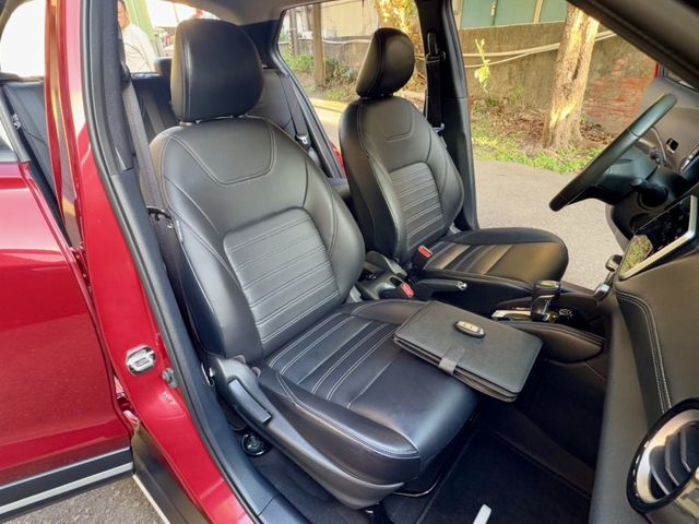 Nissan Kicks  第16張相片