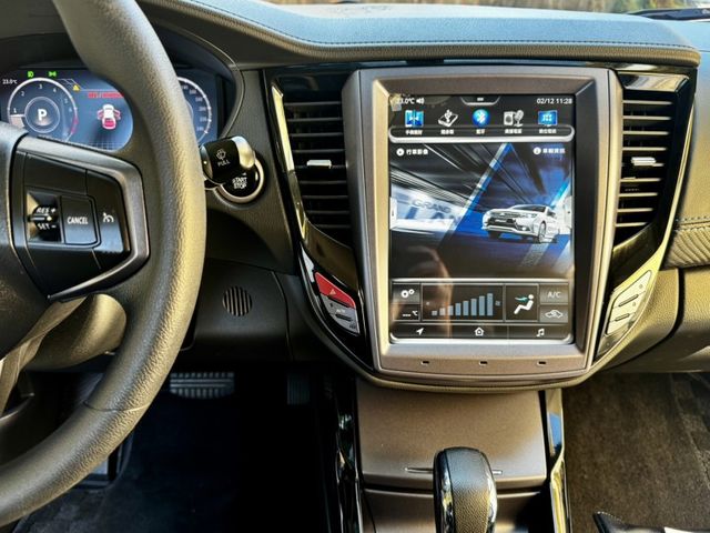 僅跑3.7萬全車原鈑件20年魅力版盲點數位儀表IKEY影音循跡8安定速快撥恆溫  第20張相片