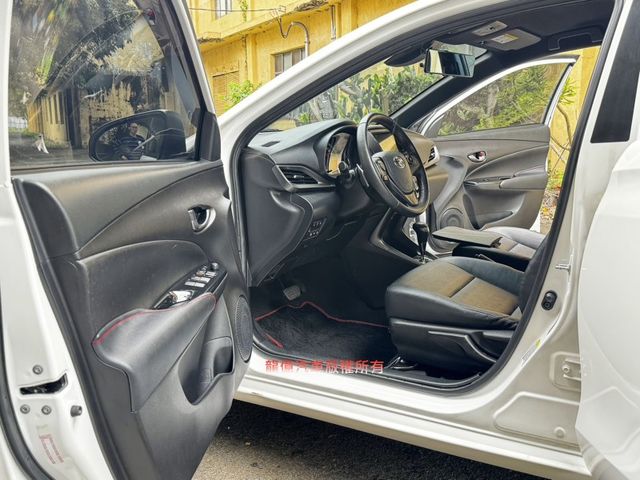 Toyota Yaris  第8張相片