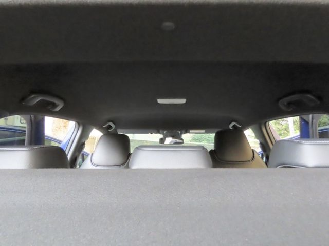 Toyota Corolla  第18張相片