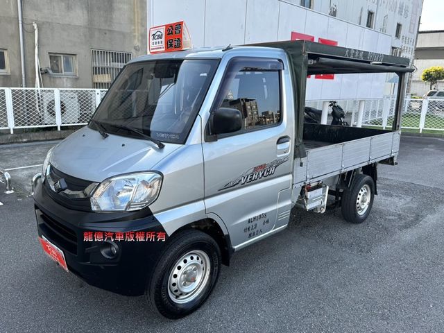 全車原版件載貨生財好幫手15年式手排新款三面帆布霧燈僅跑4.5萬一手車原廠保養  第4張相片
