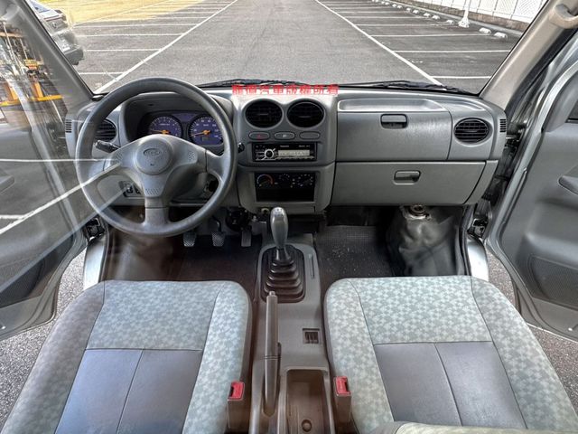 全車原版件載貨生財好幫手15年式手排新款三面帆布霧燈僅跑4.5萬一手車原廠保養  第6張相片