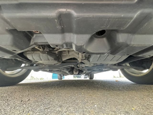 全車原鈑件小資族的最愛買到賺到11年小鴨G版雙安恆溫皮椅ISOFIX僅跑9.8萬  第14張相片