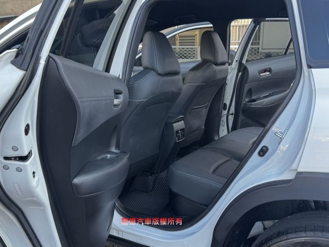 Toyota Cross  第9張相片