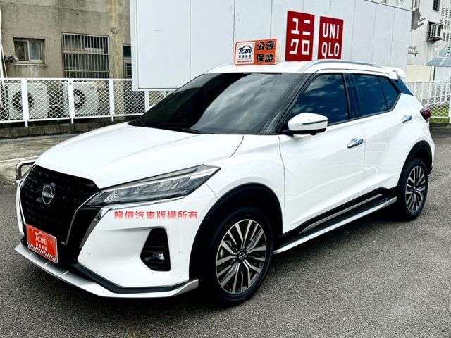 全車原版件24年旗艦版全速域跟車盲點車偏煞停6安LED頭燈電子手剎車原廠保固中  第4張相片