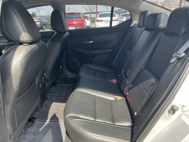 Nissan Sentra  第4張相片