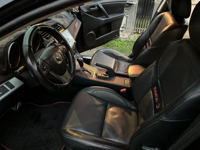 Mazda Mazda3  第9張相片