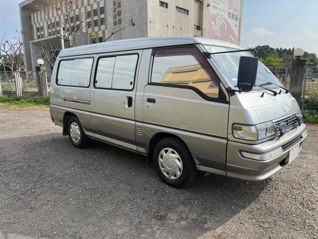 Mitsubishi Delica  第5張相片