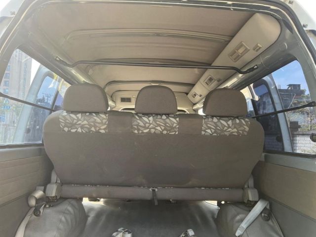Mitsubishi Delica  第16張相片