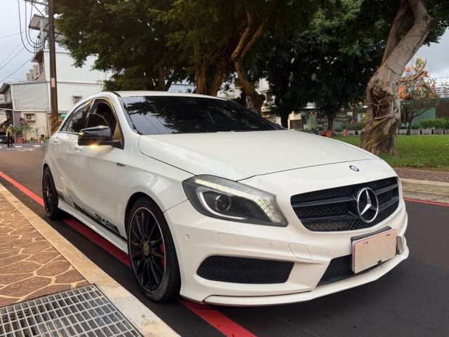 Mercedes-Benz/賓士 A-CLASS  第2張相片