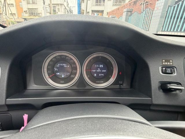 Volvo V60  第18張相片