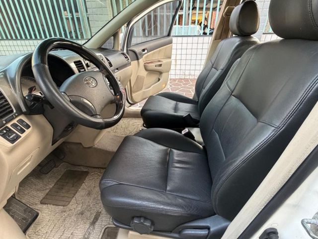 Toyota Wish  第8張相片