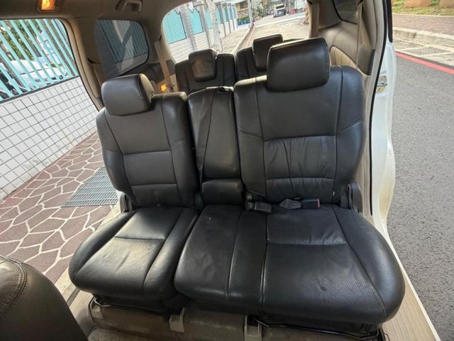 Toyota Wish  第15張相片