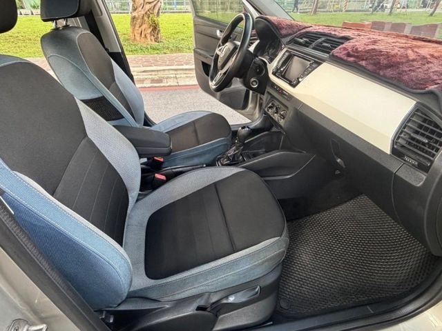 Skoda Fabia  第13張相片