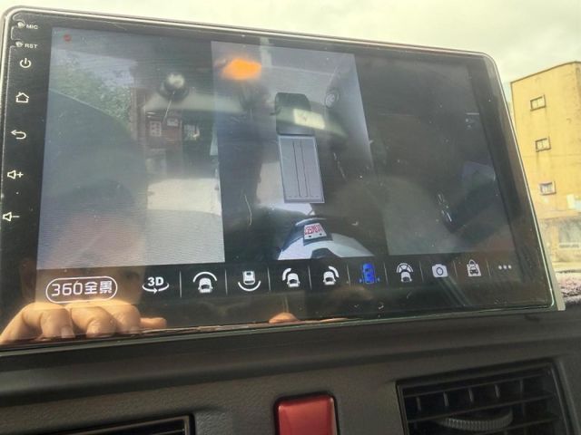 Mitsubishi Delica  第13張相片