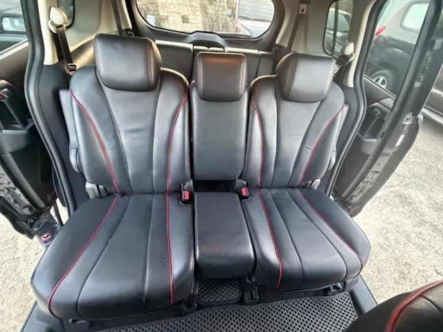 Mazda Mazda5  第10張相片
