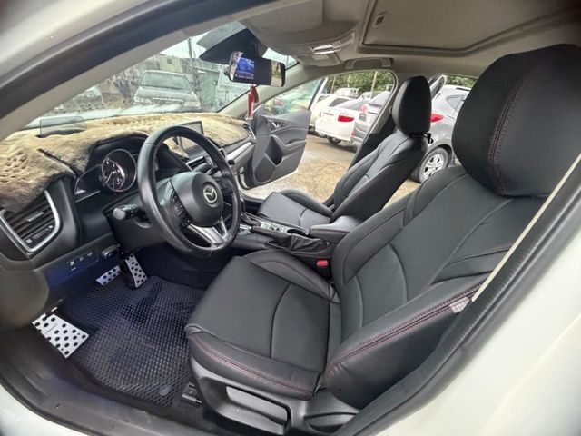 Mazda Mazda3  第1張相片