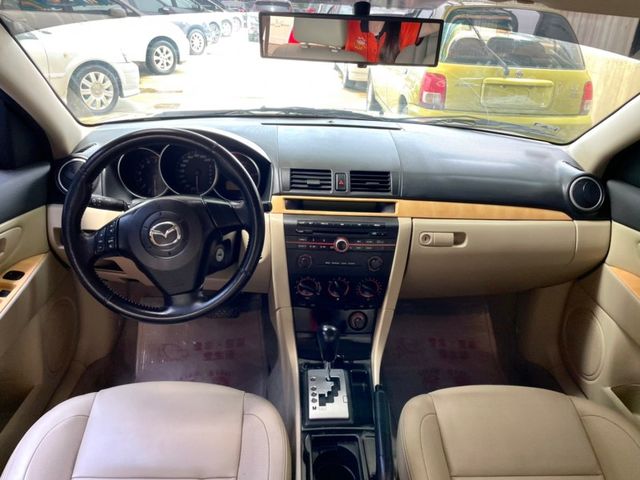 Mazda Mazda3  第5張相片