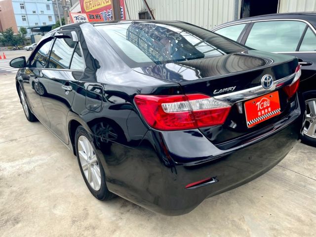 Toyota Camry  第13張相片
