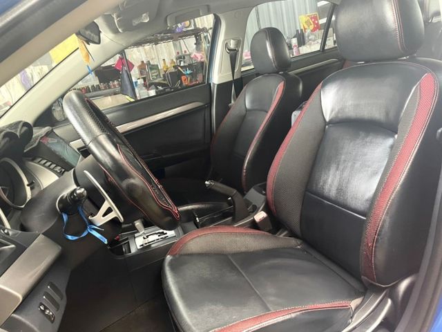 Mitsubishi Lancer  第11張相片