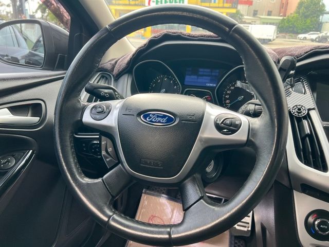 Ford/福特 Focus  第13張相片