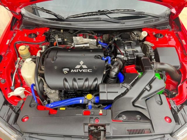 Mitsubishi Lancer  第7張相片