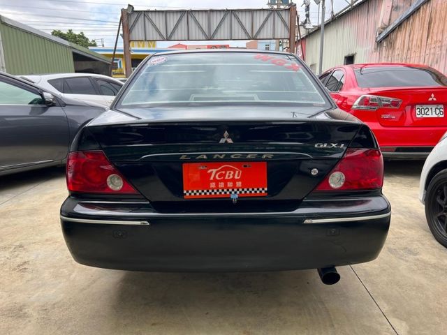 Mitsubishi Lancer  第10張相片