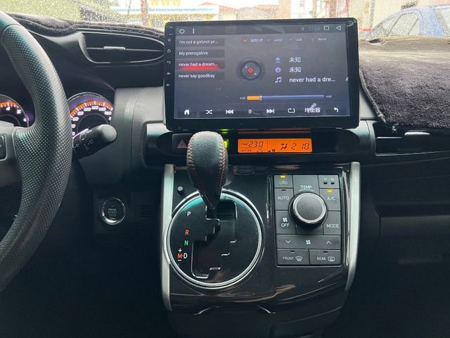 Toyota Wish  第6張相片