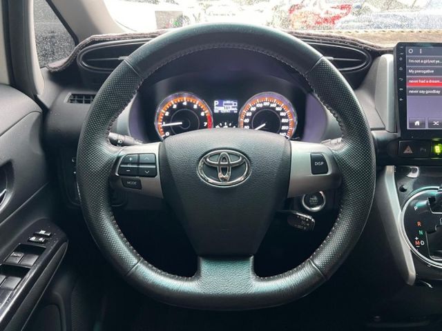 Toyota Wish  第8張相片