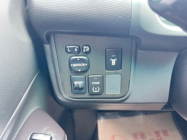 Toyota Wish  第2張相片