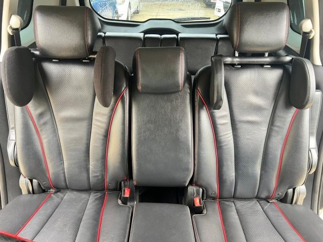 Mazda Mazda5  第5張相片