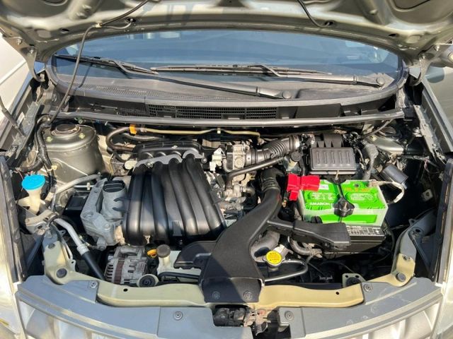 Nissan Livina  第7張相片
