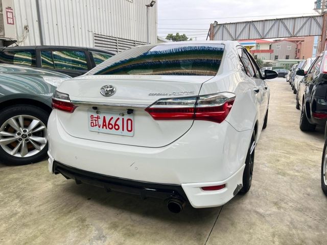 Toyota ALTIS  第7張相片