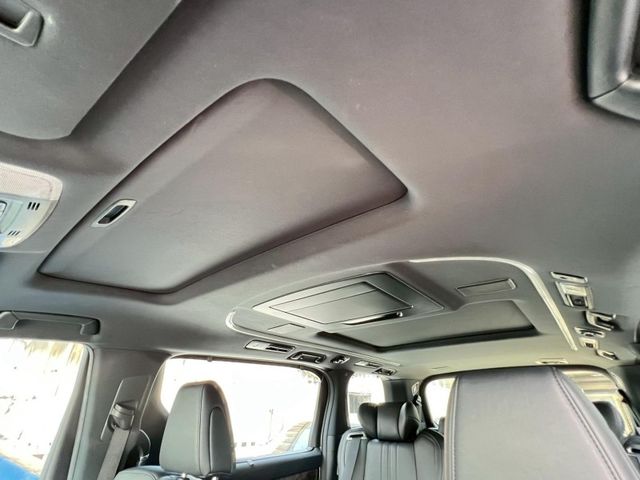Toyota ALPHARD  第9張相片